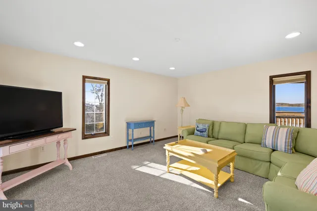 $2,799,000 | 35798 Coastal Highway, Fenwick Island, DE 19944