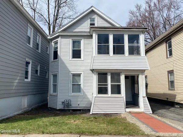 $289,900 | 885 Yorkston Street, Schenectady, NY 12303