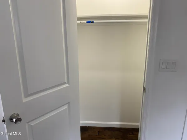 $289,900 | 885 Yorkston Street, Schenectady, NY 12303