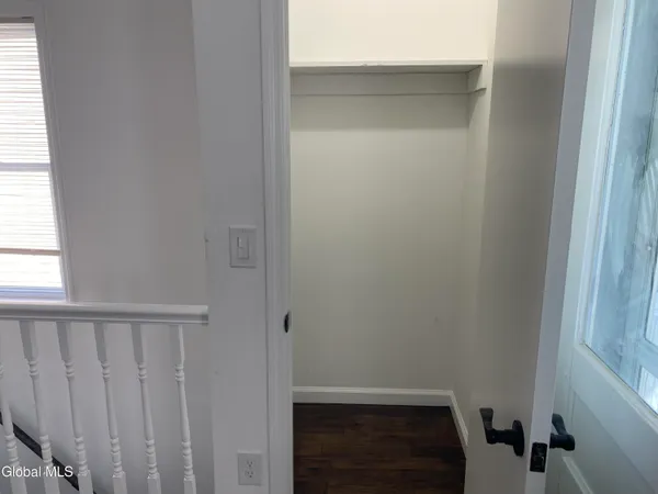 $289,900 | 885 Yorkston Street, Schenectady, NY 12303