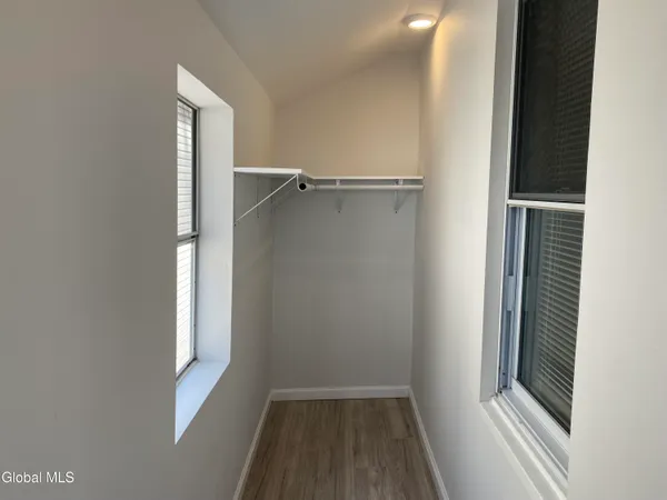 $289,900 | 885 Yorkston Street, Schenectady, NY 12303