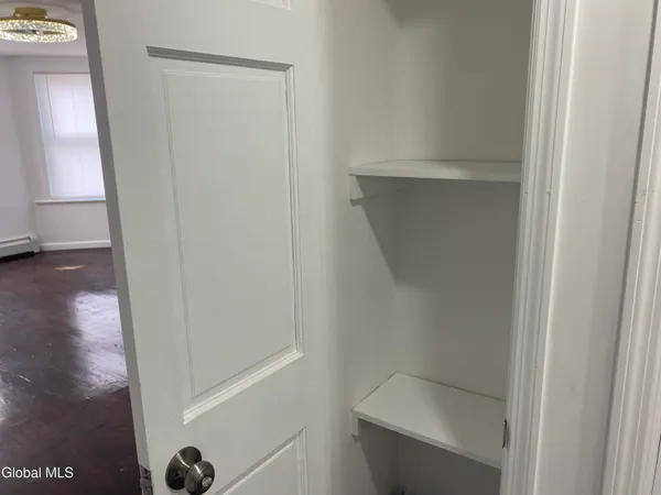 $289,900 | 885 Yorkston Street, Schenectady, NY 12303