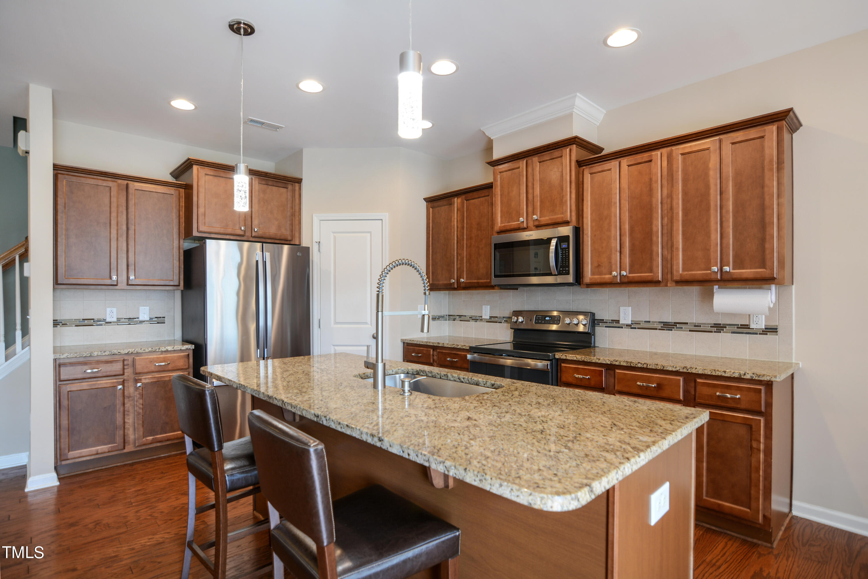 126 Zante Currant Road Durham, NC 27703 - Photo 7 of 28 05