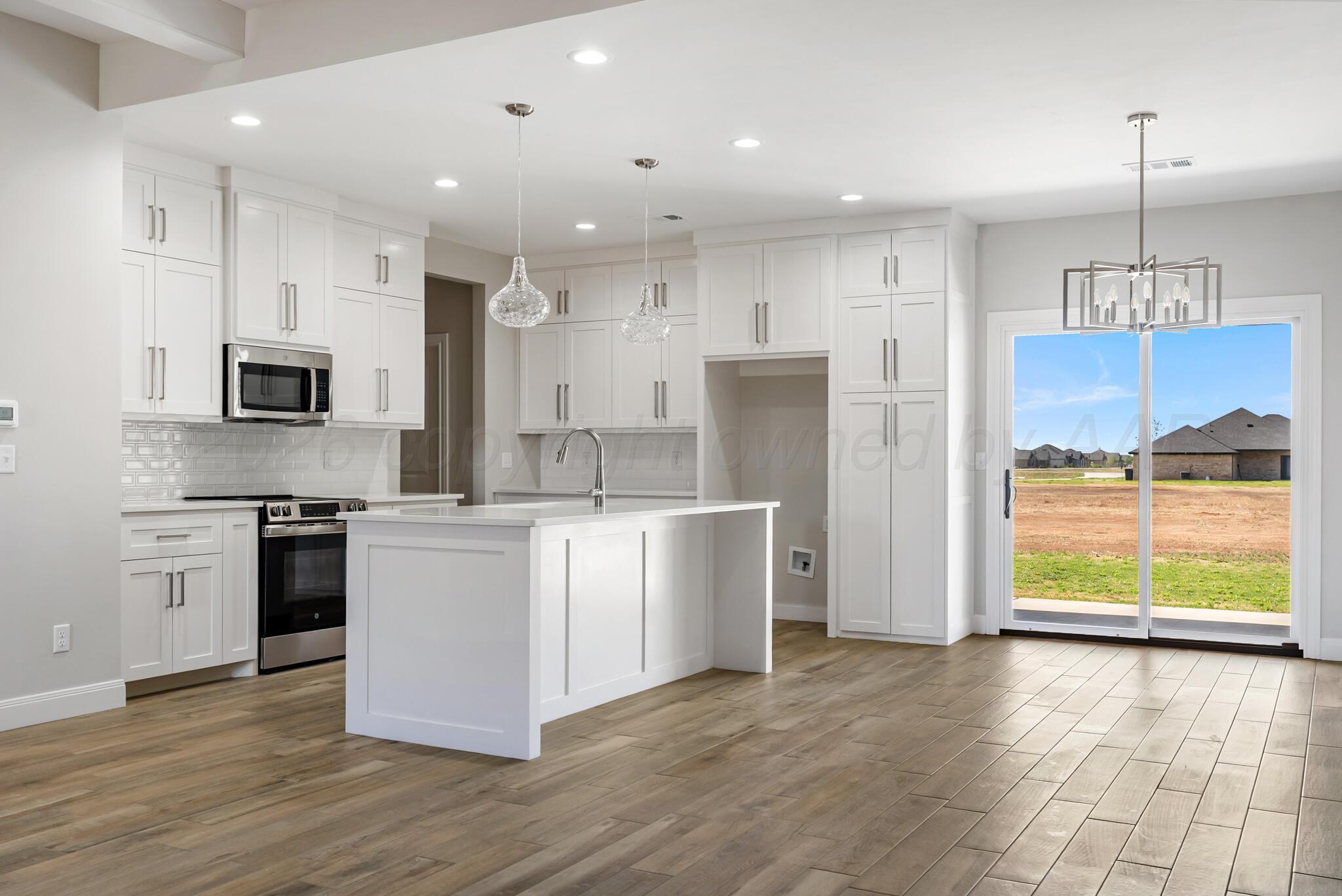 19101 Buck Springs Road Amarillo, TX 79119 - Photo 11 of 31 Kitchen