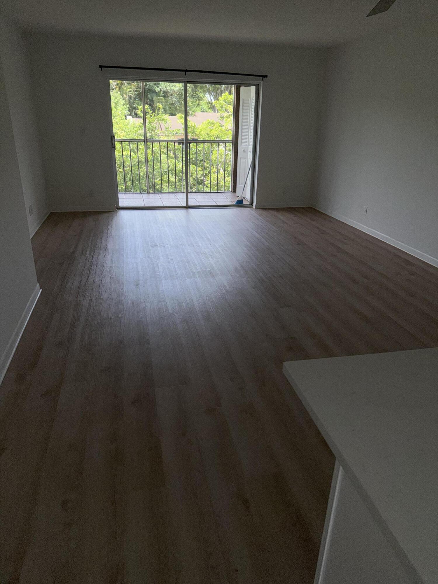 9280 Southwest 3rd Street, Unit 809 Boca Raton, FL 33428 - Photo 15 of 21 IMG_4097