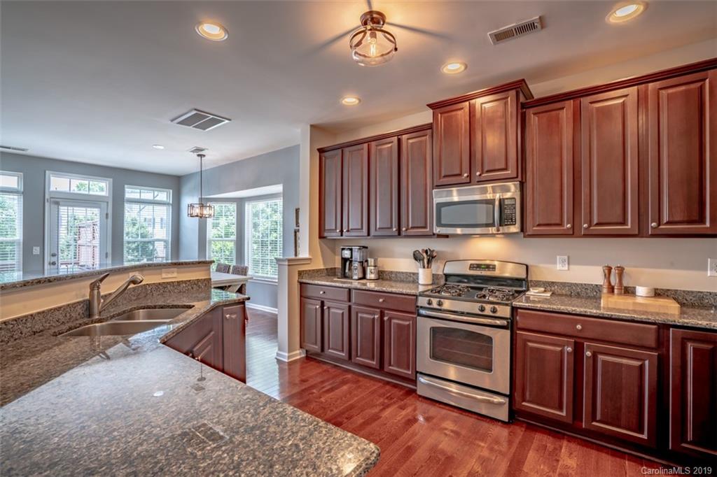 6126 Rockefeller Lane Charlotte, NC 28210 - Photo 14 of 33 Gallery Image 14