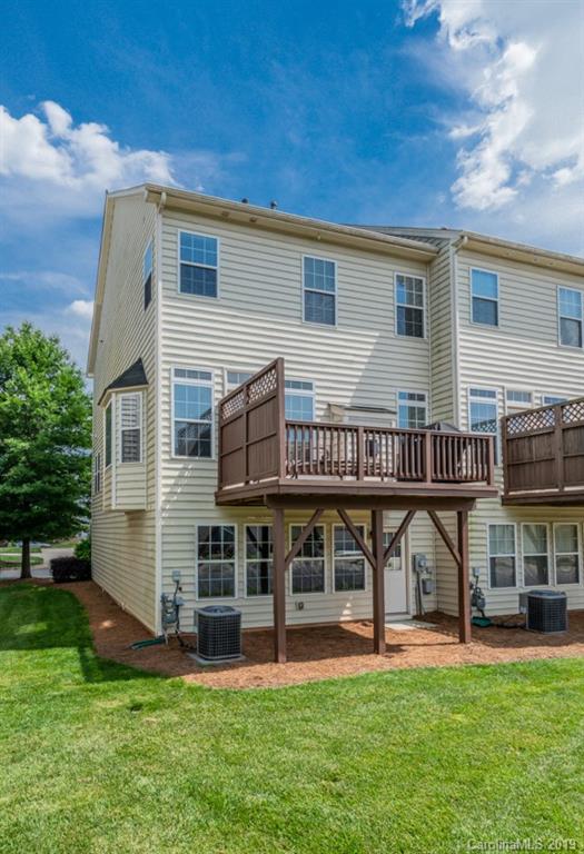 6126 Rockefeller Lane Charlotte, NC 28210 - Photo 31 of 33 Gallery Image 31