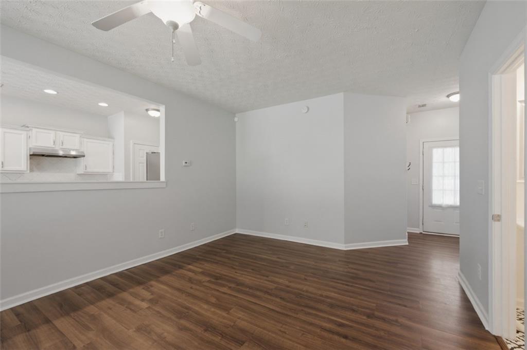 905 Tamarisk Place Canton, GA 30114 - Photo 9 of 31