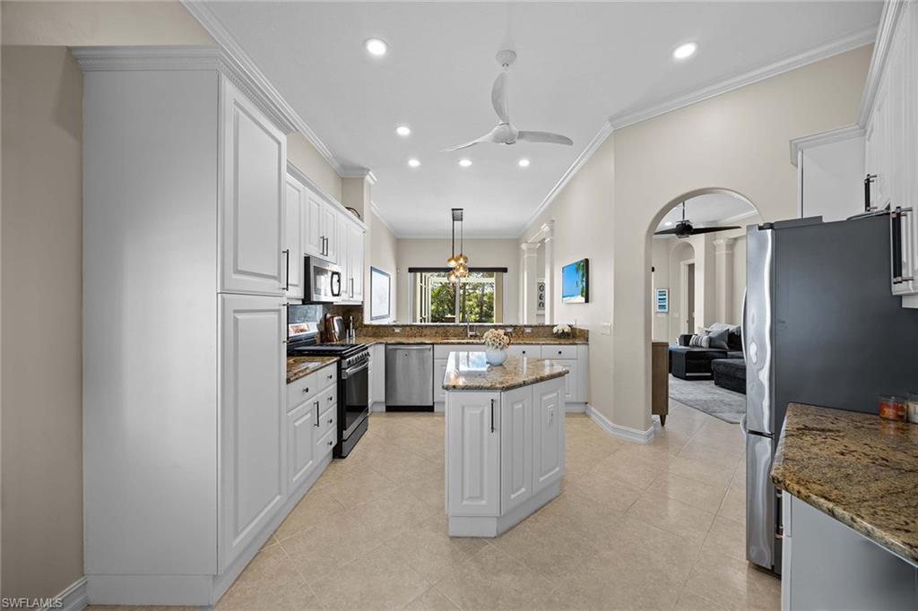8446 Mallards Way Naples, FL 34114 - Photo 15 of 50 Gallery Image 15