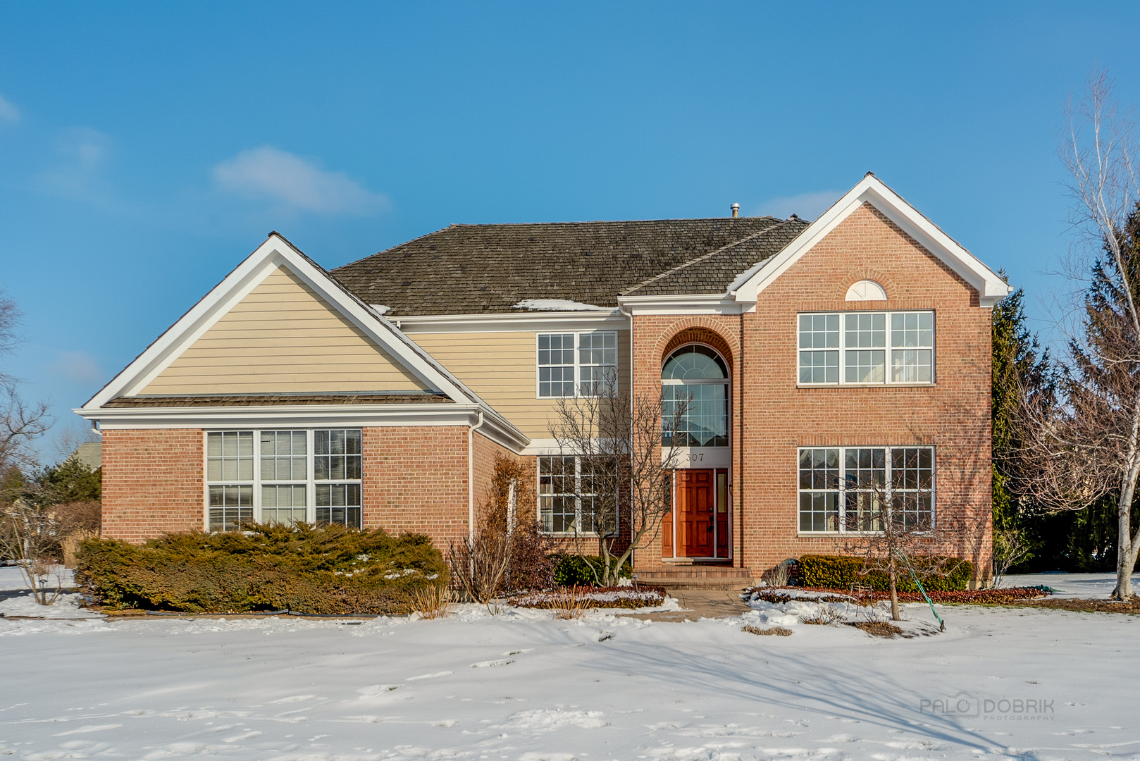 307 Saddle Lane Fox River Grove, IL 60021 - Photo 1 of 53