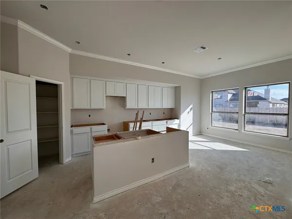 $405,000 | 10235 Kimberlite Drive, Temple, TX 76502