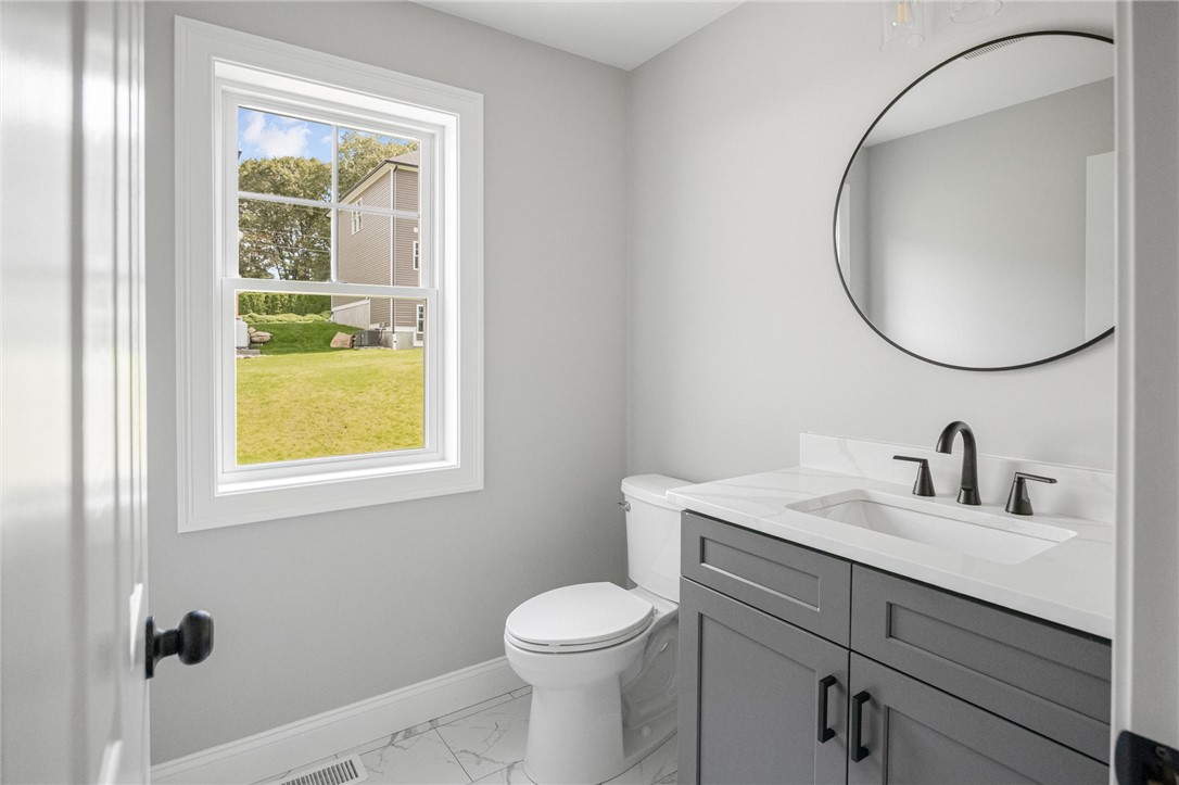 188 St Louis Avenue Woonsocket, RI 02895 - Photo 13 of 30