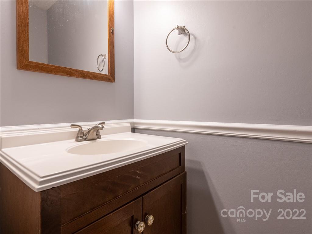 1135 Berry Ridge Road Charlotte, NC 28270 - Photo 24 of 38 Gallery Image 24