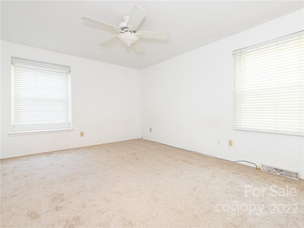 1135 Berry Ridge Road Charlotte, NC 28270 - Photo 25 of 38 Gallery Image 25