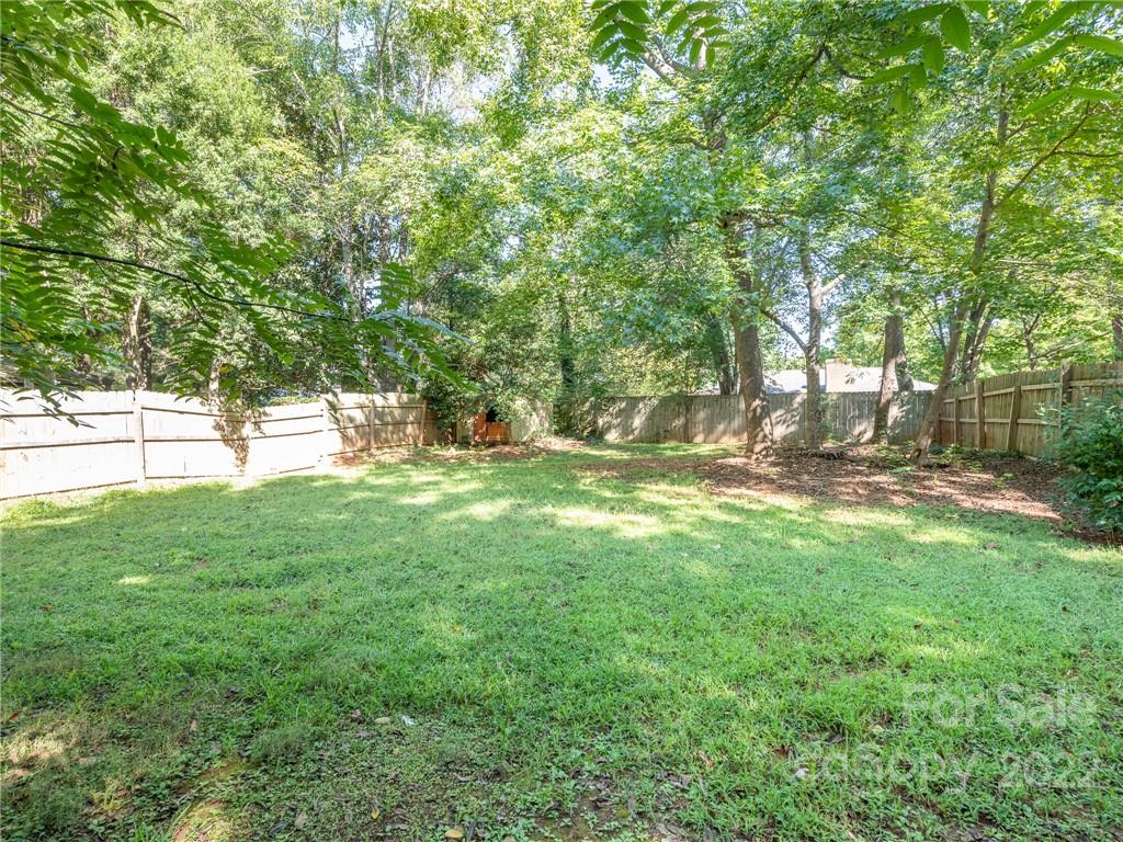 1135 Berry Ridge Road Charlotte, NC 28270 - Photo 9 of 38 Gallery Image 9
