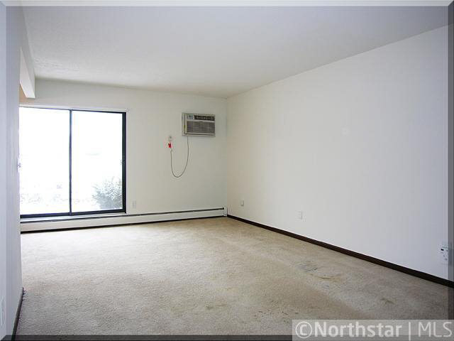 4648 Cedar Lk Road South, Unit 2 St. Louis Park, MN 55416 - Photo 5 of 18 Gallery Image 5