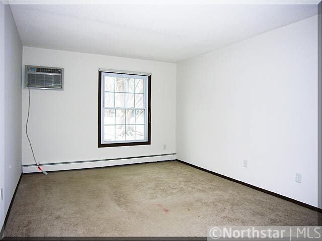 4648 Cedar Lk Road South, Unit 2 St. Louis Park, MN 55416 - Photo 8 of 18 Gallery Image 8