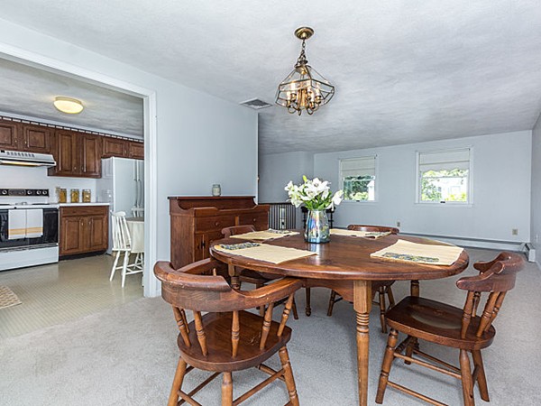 9 John Road Peabody, MA 01960 - Photo 3 of 24 Gallery Image 3