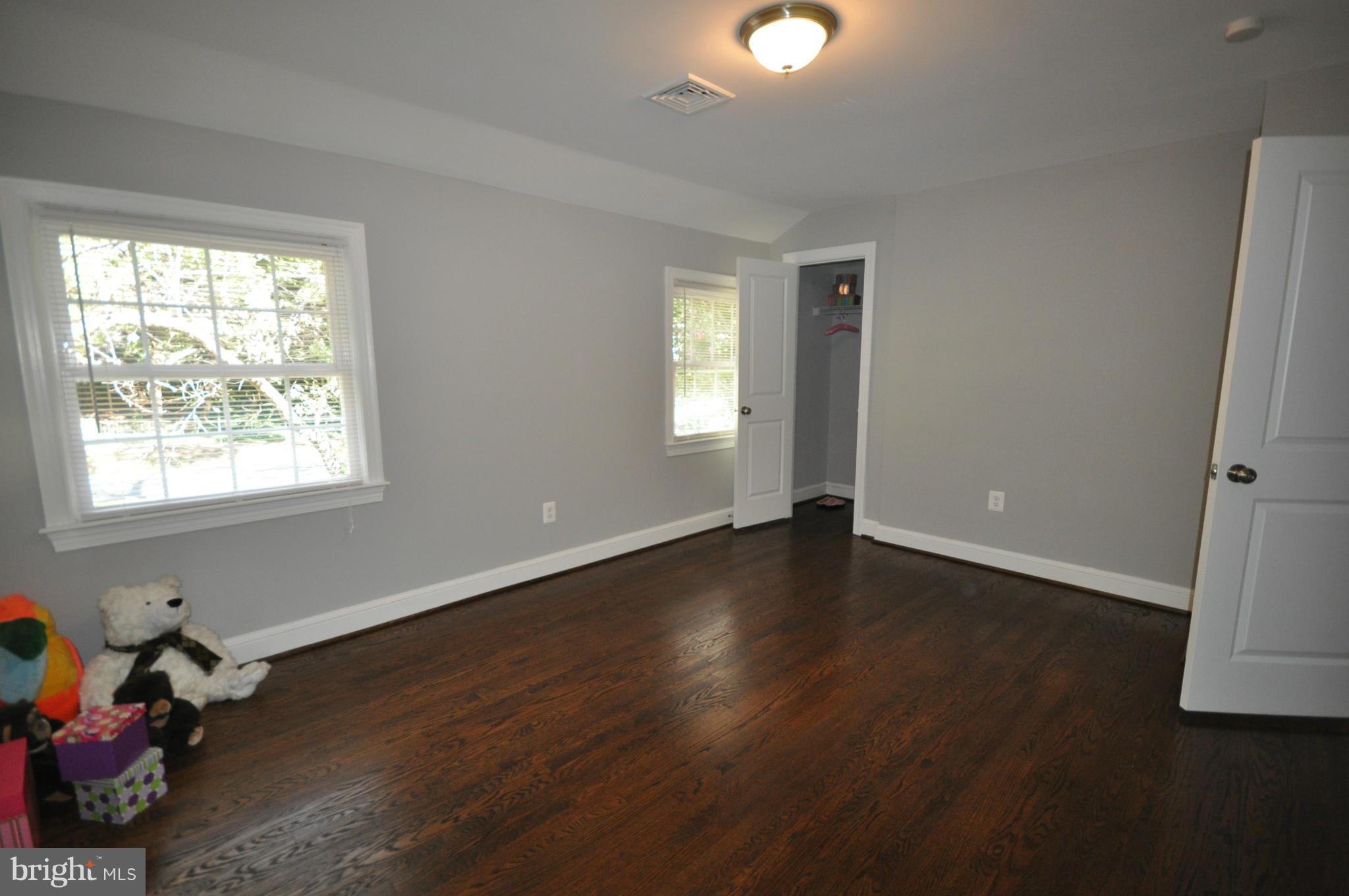 6005 Telegraph Road Alexandria, VA 22310 - Photo 14 of 22 Bedroom