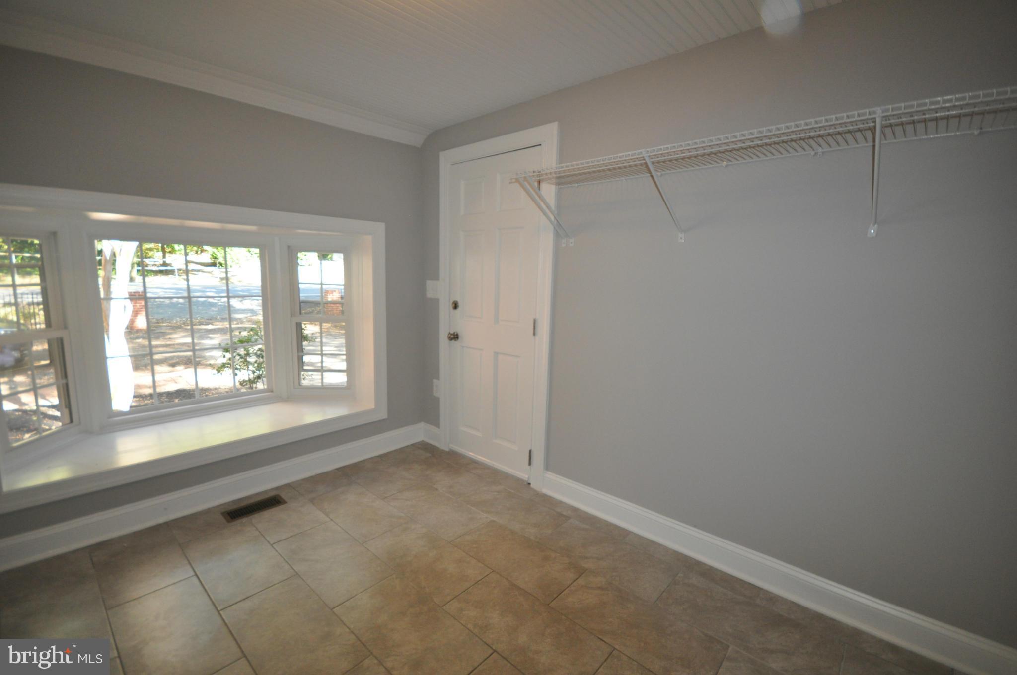 6005 Telegraph Road Alexandria, VA 22310 - Photo 17 of 22 Interior (General)