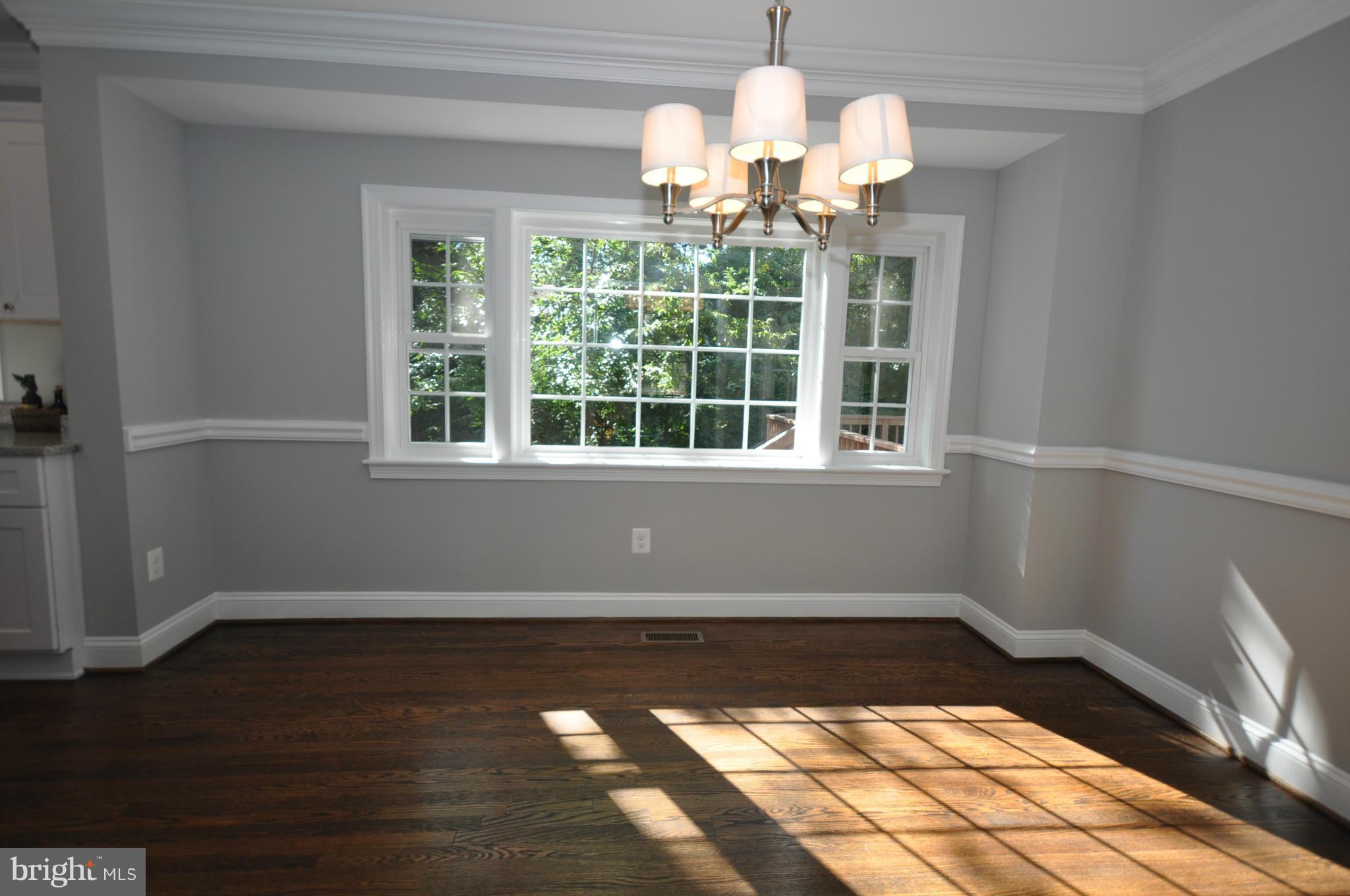 6005 Telegraph Road Alexandria, VA 22310 - Photo 6 of 22 Dining Room