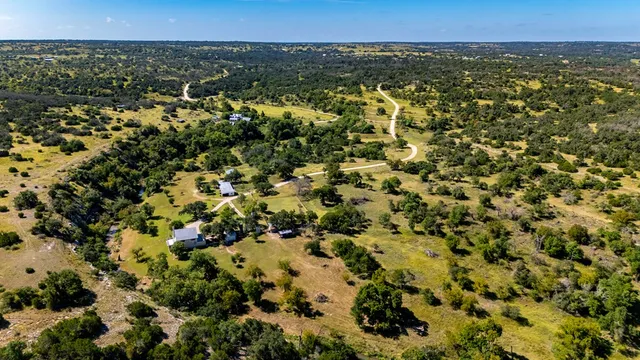 $1,999,999 | 1763 Nixon Creek Road, Fredericksburg, TX 78624