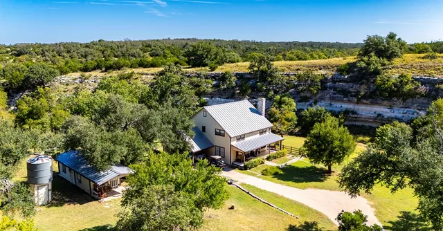$1,999,999 | 1763 Nixon Creek Road, Fredericksburg, TX 78624