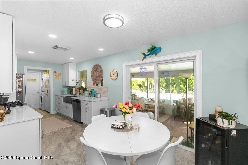 1820 Via Roma Merritt Island, FL 32952 - Photo 10 of 42 6I6A1256