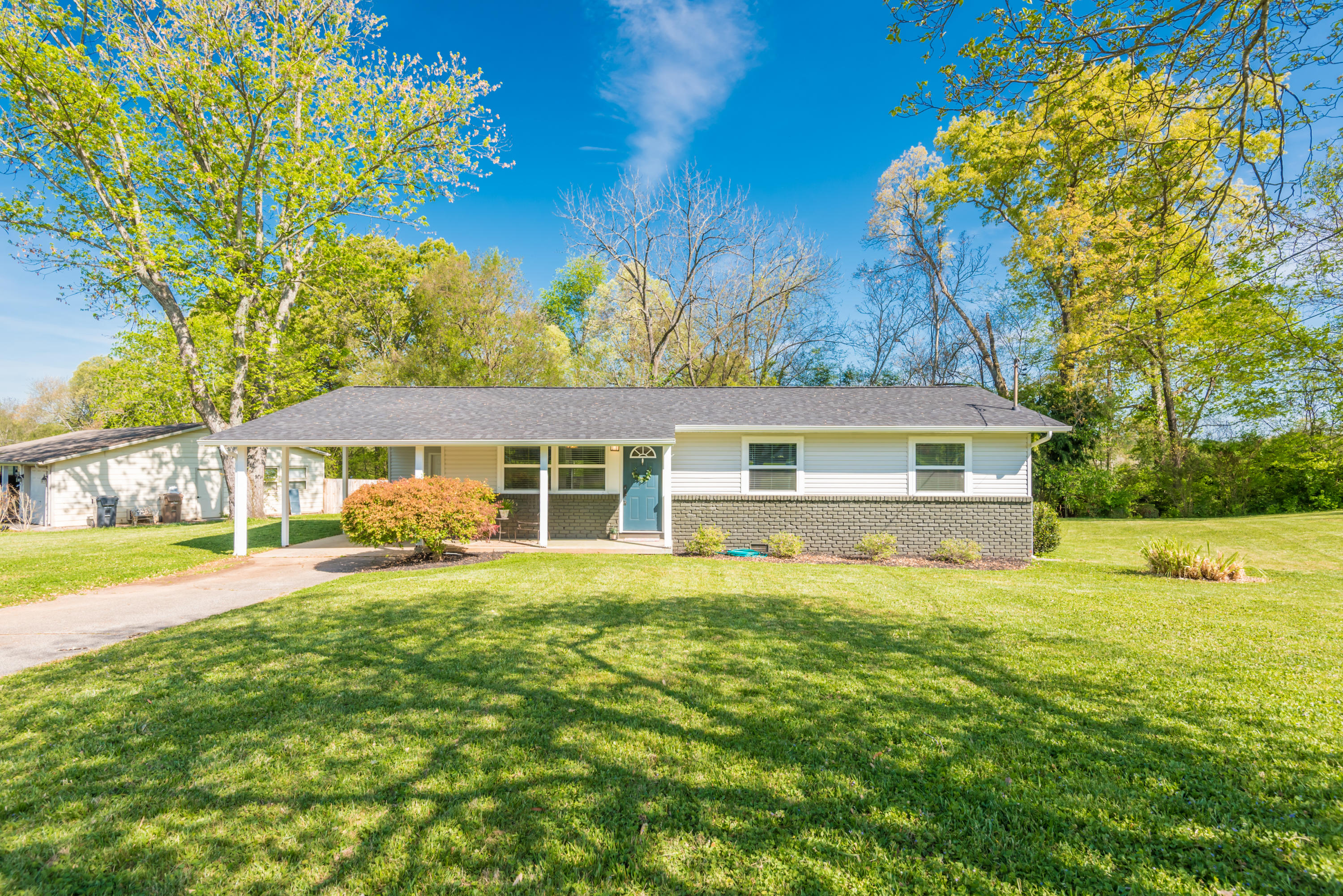 4901 Gettysburg Road Knoxville, TN 37921 - Photo 1 of 30 4901GettysburgRd-10