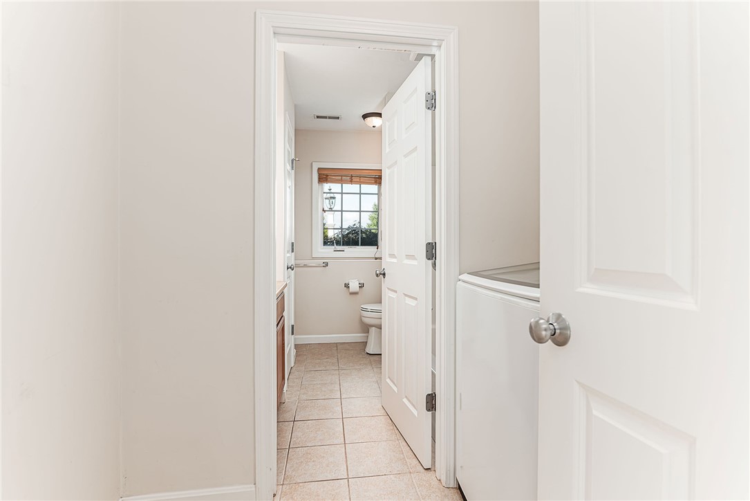 6 Tidewinds Lane Westerly, RI 02891 - Photo 33 of 44 Lower level Bath