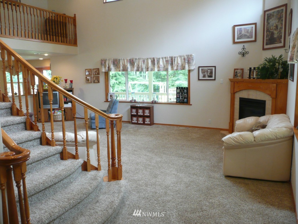 24208 Martin Road Sedro-Woolley, WA 98284 - Photo 2 of 15 Gallery Image 2