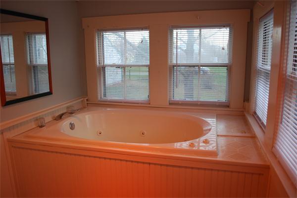 52 Ferry Road Salisbury, MA 01952 - Photo 17 of 24 Gallery Image 17
