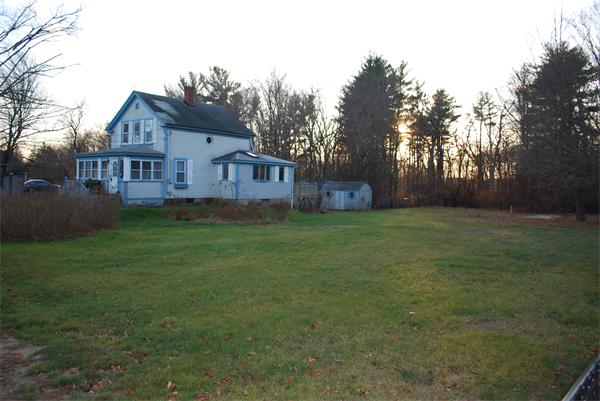 52 Ferry Road Salisbury, MA 01952 - Photo 4 of 24 Gallery Image 4