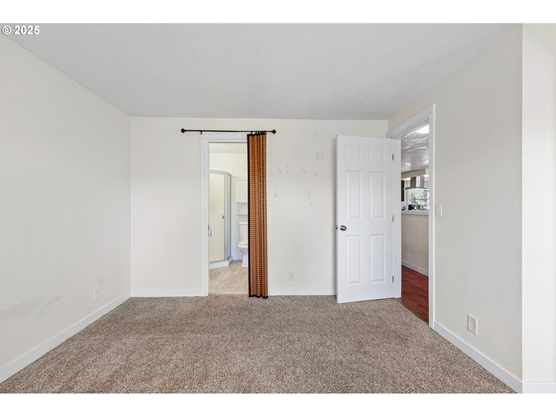 1170 Cal Young Road Eugene, OR 97401 - Photo 13 of 40 a view of an empty room