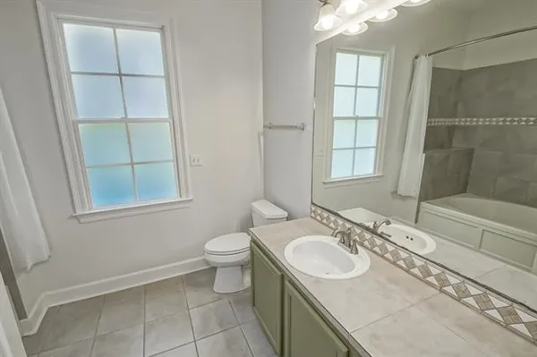 $3,000 | 2005 South Chippewa Street, New Orleans, LA 70130