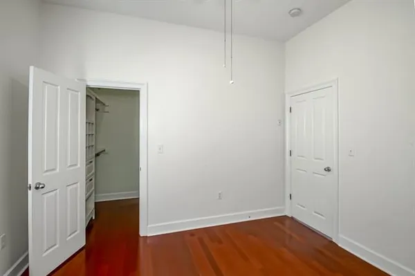 $3,000 | 2005 South Chippewa Street, New Orleans, LA 70130