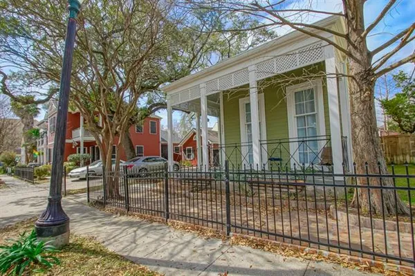$3,000 | 2005 South Chippewa Street, New Orleans, LA 70130