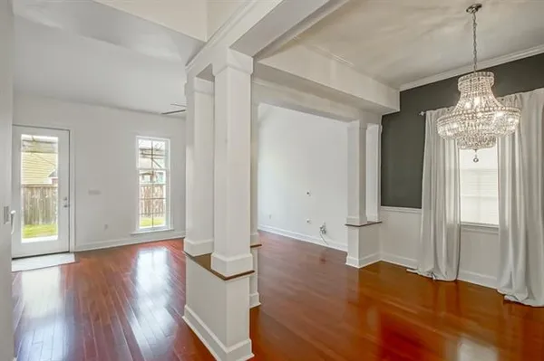 $3,000 | 2005 South Chippewa Street, New Orleans, LA 70130