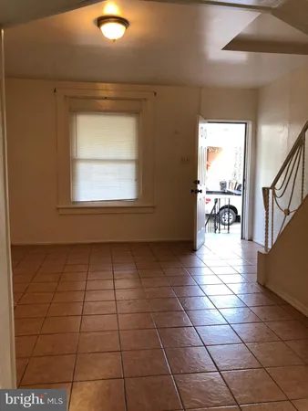 $995 | 648 East Wensley Street, Philadelphia, PA 19134