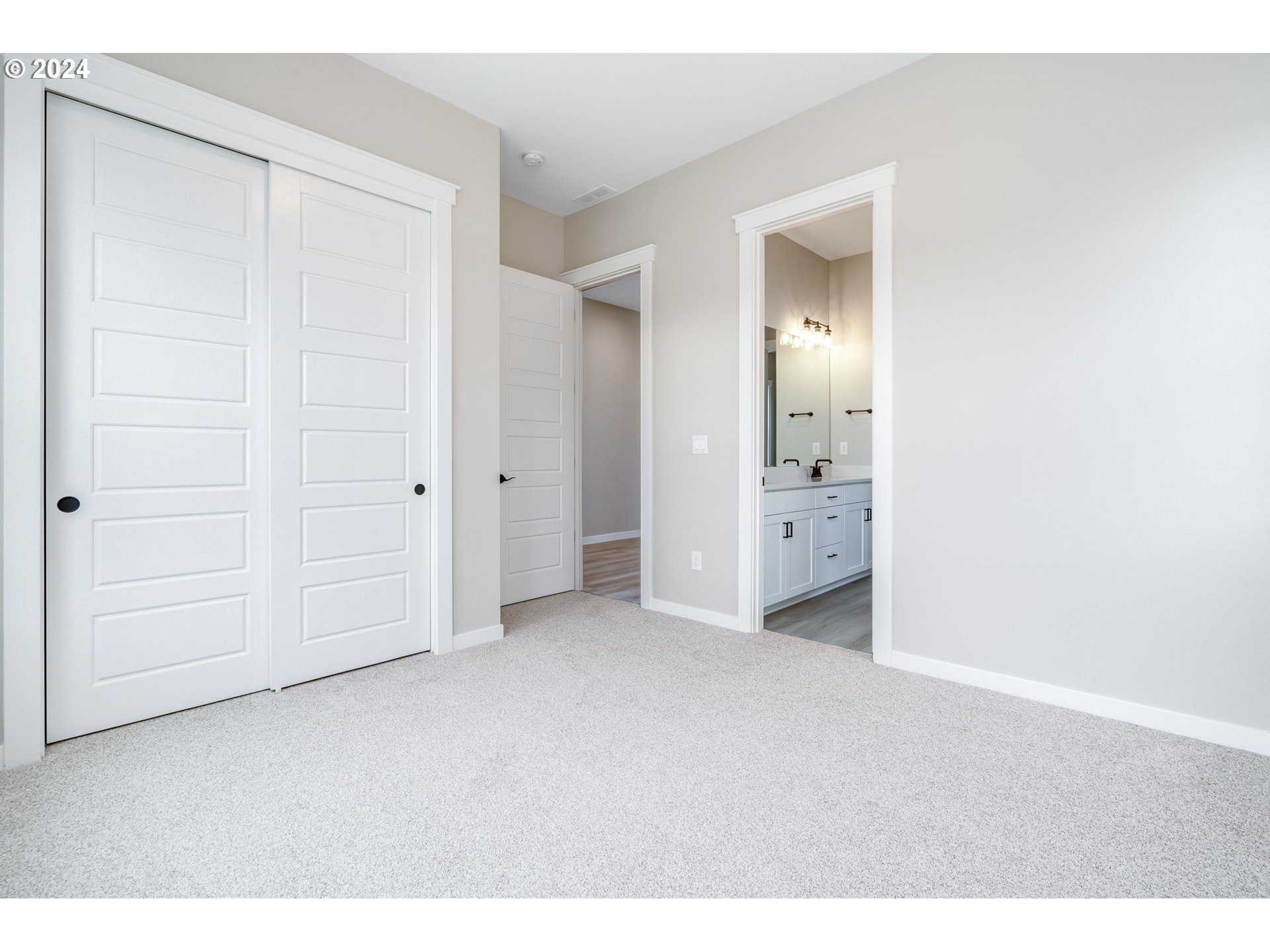 17024 Northeast 27th Court Ridgefield, WA 98642 - Photo 27 of 48 Gallery Image 27