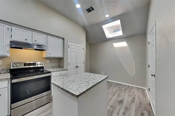 $2,150 | 1124 Canoe Lane, Plano, TX 75023