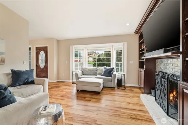$775,000 | 4920 South 315th Place, Auburn, WA 98001