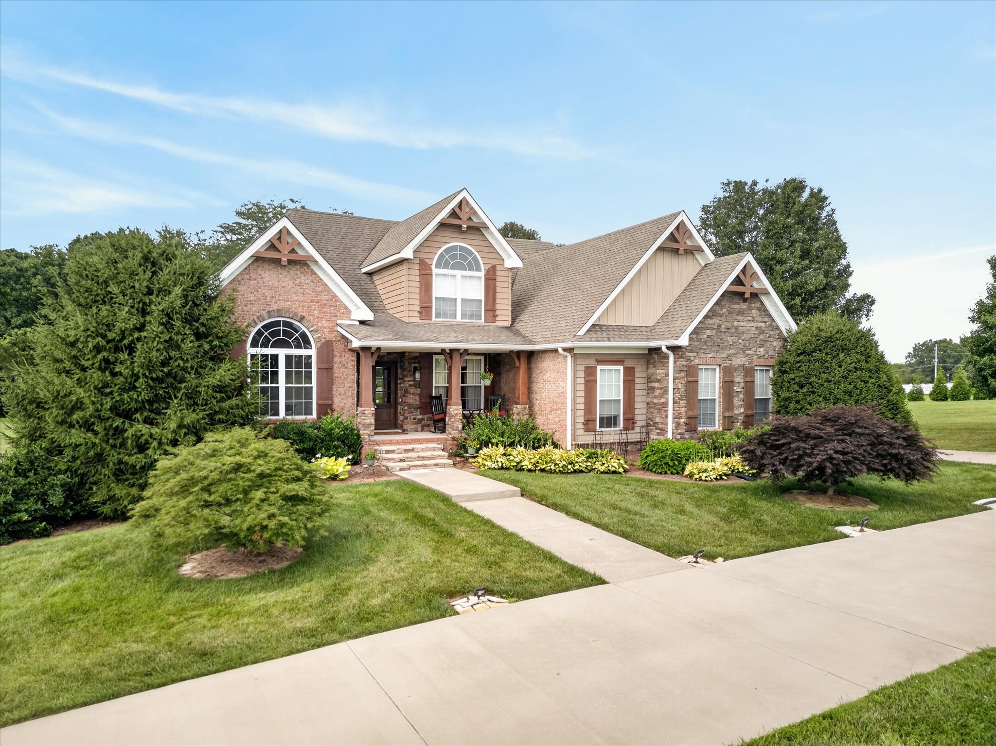 900 McClure Road Clarksville, TN 37040 - Photo 3 of 78 Gallery Image 3
