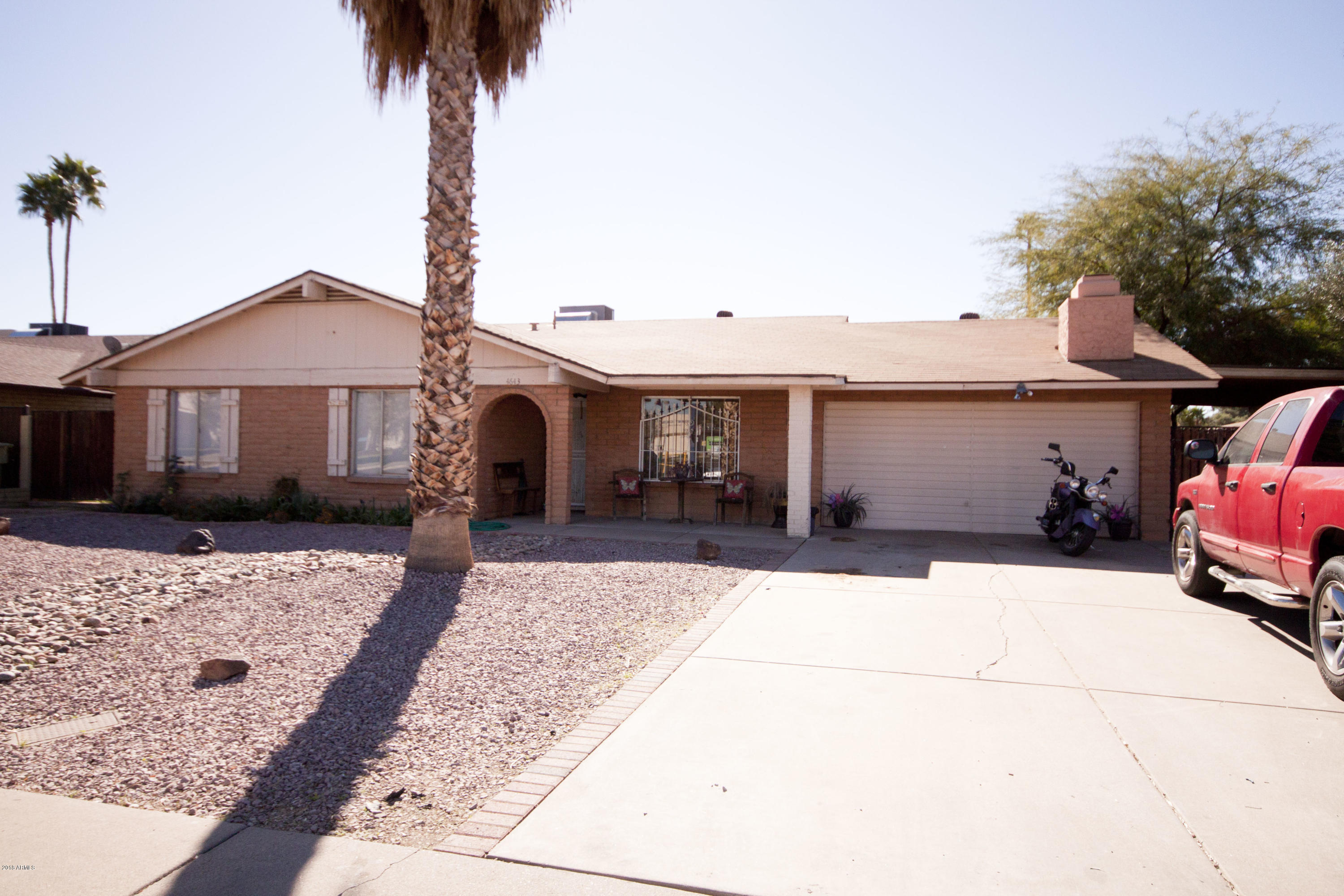 4643 West Mountain View Road Glendale, AZ 85302 - Photo 1 of 26 Front