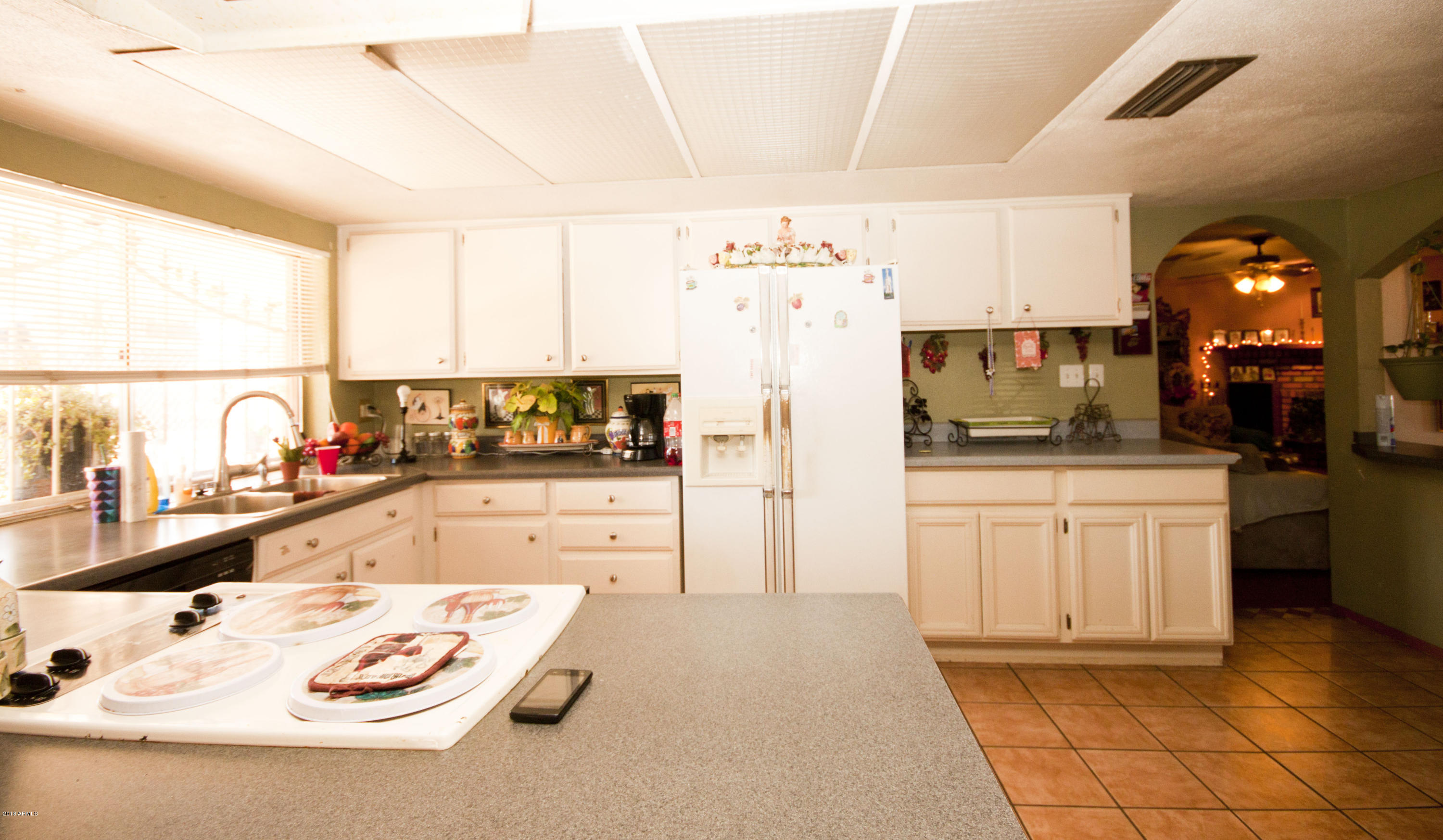 4643 West Mountain View Road Glendale, AZ 85302 - Photo 10 of 26 Kitchen 1