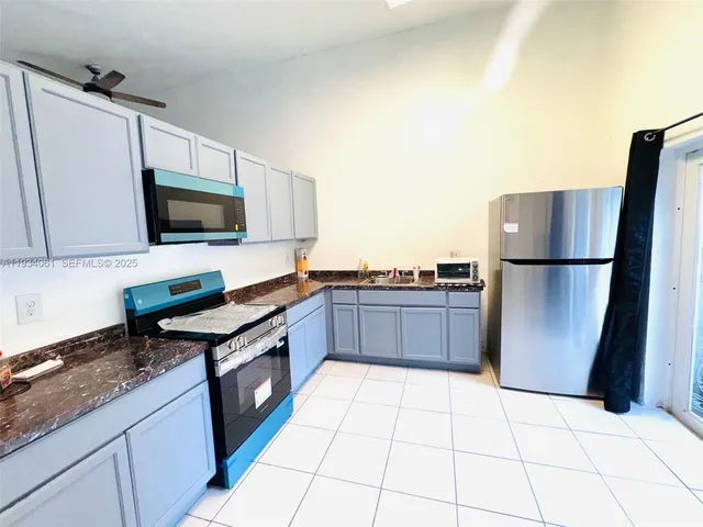 $3,500 | 4634 Northwest 185th Street, Unit 4634, Miami Gardens, FL 33055