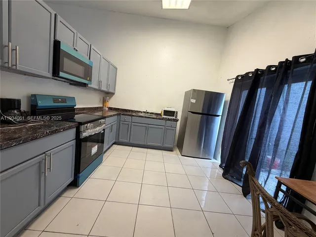 $3,500 | 4634 Northwest 185th Street, Unit 4634, Miami Gardens, FL 33055