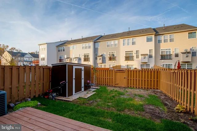 $3,200 | 15661 William Bayliss Court, Woodbridge, VA 22191