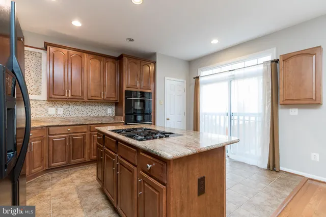 $3,200 | 15661 William Bayliss Court, Woodbridge, VA 22191
