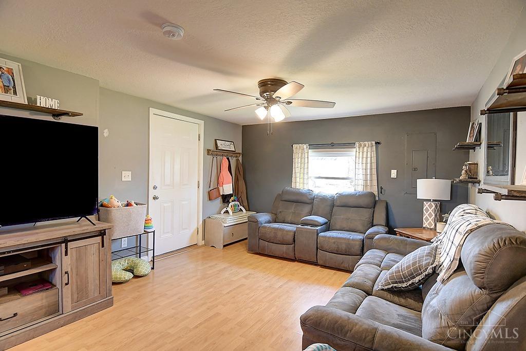 7455 Michael Road Middletown, OH 45042 - Photo 3 of 21 Gallery Image 3